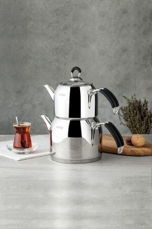 Metallisches modernes Mini-Teekannen-Set „River“, kleine Teekanne mit Sieb - Nehir