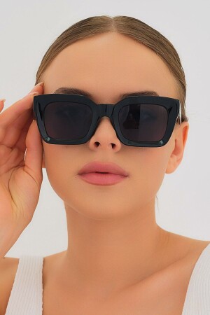 ml 42 Black Women's Sunglasses ML42CT1K - Modalucci