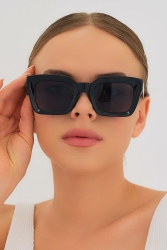 ml 42 Schwarze Damensonnenbrille ML42CT1K - Modalucci