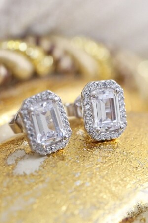 أقراط من الكارات من الـ MNZ-2 - Crystal Diamond Zirconia