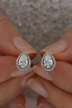 أقراط من الـ MNZ-2 - Crystal Diamond Zirconia
