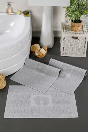 مجموعة من الـ MNZ-3 Piece Foot Towel-Mop Set - Casnack