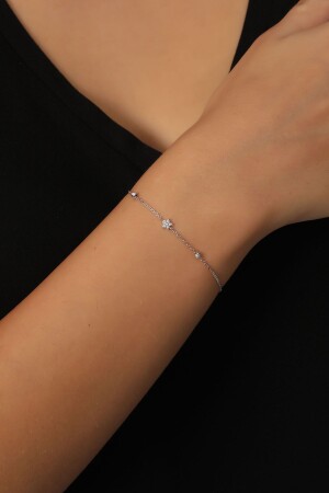 MNZ-925 سلفي سليبر سلاسل زيركون الحجر دوريسا كرة النجم نموذج العنق - Bilsen Store