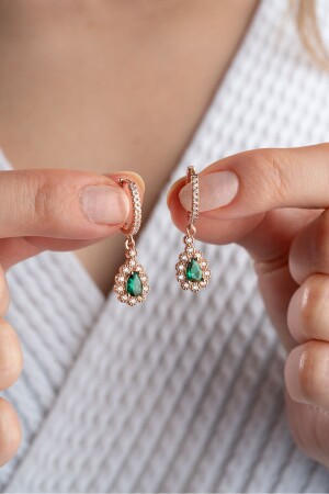MNZ-925 أرنقات قطعة خضراء من الفضة الزمرالية - Silvano Jewelry