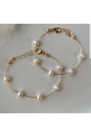 مقعد من الـ MNZ-Baroque Pearl Bracelet - Sbl&Sa Store