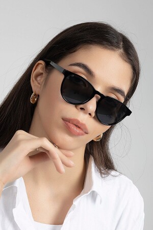 نظارات شمسية نسائية من نوع MNZ-Black PL22KG519 - Polo55