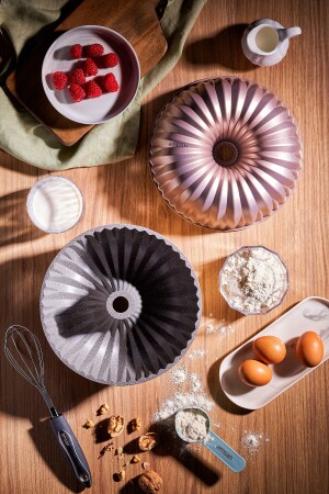 MNZ-Griss Hardstone Cast Cake Mold الذهب الوردي 24 سم - Emsan