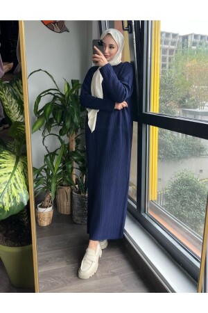 MNZ-Oversize طلق شاحب نصف عنق السلاحف Corduroy الخياطة حجاب ثوب الحجم 38-44 8S2GTQ8S - MAXXANA