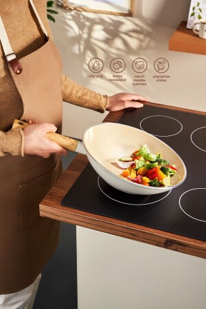MNZ-Swiss Crystal 28 سم Wok Pan - Emsan