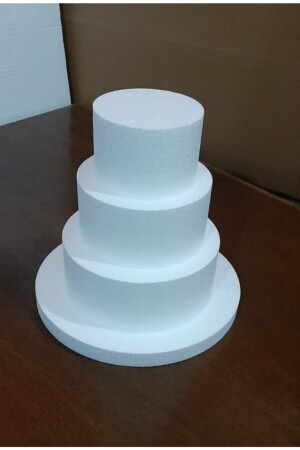 Model Cake 35 X 3 25 X 10 20 X 10 15 X 10 - Strafor