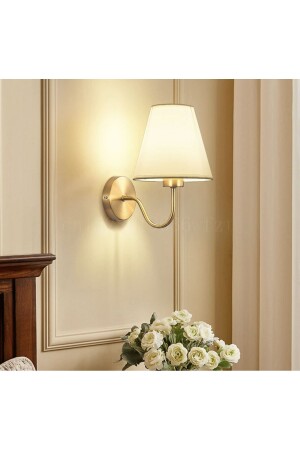 Modernes Design, batteriebetriebene Wandleuchte, goldgelbe LED, Plug-and-Play-LED-Wandleuchte mit cremefarbenem Hut, tolle Optik - Burenze