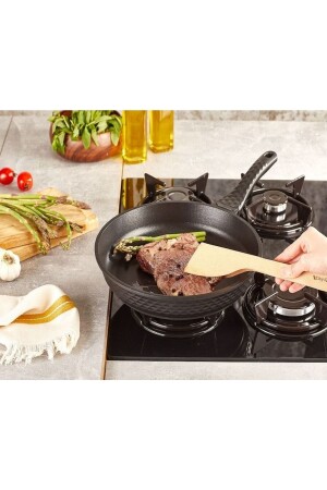 Motto 24 Cm Cast Iron Pan TYC00599348839 - Kahramanlar