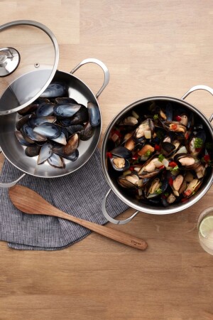 Mutfaksever Induction Based Steel Mussel Pot 20 Cm 153. 03. 08. 0368 - Karaca