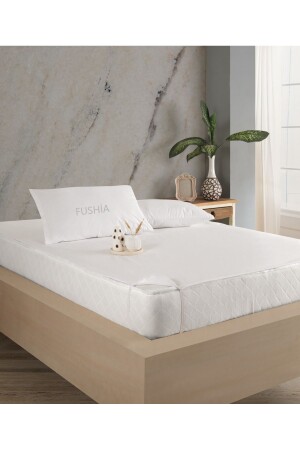 Nan Micro Four Corner Elastic Water Liquid Proof Mattress Protector Mattress Protector Sheet I Single & Double - Fushia