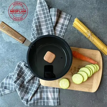 Neoflam Bien Aluminum Cast Saucepan, Black, 18cm - Neoflam