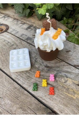 Nine-Piece Gummy Bear Candle Mold (SILICONE) (1 PIECE) - Rufusconcept