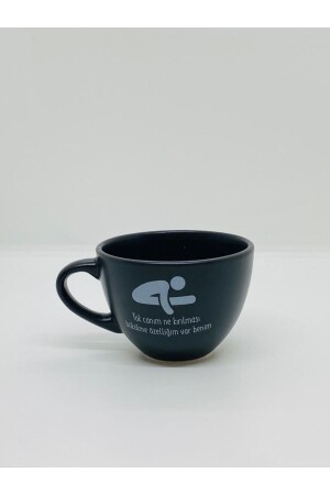 No, my dear, it does not break or bend. My matte black teacup has the feature of bending. - Retina Shop