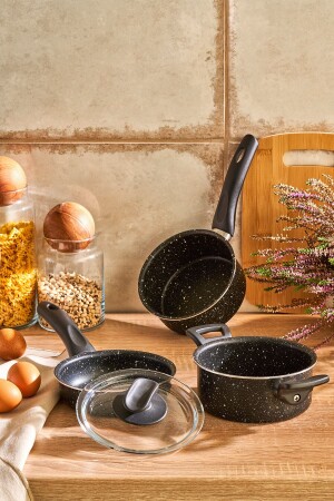 Nova 4 Piece Midi Cookware Set 600. 15. 01. 2527 - Emsan