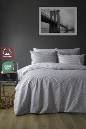 Oslo King Size Duvet Cover Set 2 Pillowcases Double Sided Light Gray Striped 240x220 - Leruum London