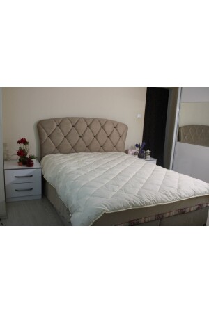 OVERSIZED WOOL QUILT WASHABLE 100% NATURAL WOOL OUTER FABRIC 100% COTTON DOES NOT CAUSE ODOR - Sheepwools