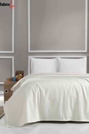 Patara Otel Pikesi Çift Kişilik 200 X 220 Cm Beyaz Çift K. Pike - Fabric Box