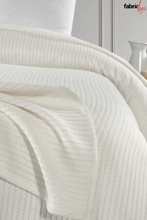 Patara Otel Pikesi Çift Kişilik 200 X 220 Cm Beyaz - Fabric Box