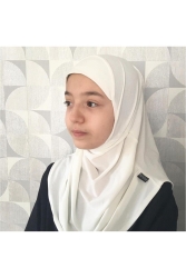 Praktischer Schal Kopftuch-ecru TYC00626457053 - ALLURİNG