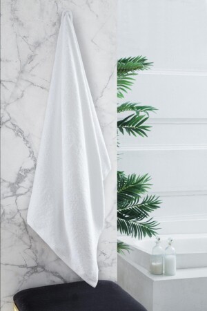 Pure White 100% Cotton Extra Soft Hotel and Bath Towel (76x137) 201-001-BNK-PRE00001 - Tertio