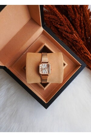 Quadratische Retro-Damenarmbanduhr aus Stahl. Junge Armbanduhren - Pullmarkt