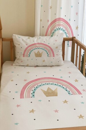 Rainbow and Crown Patterned Children's Bedspread 92353 - milroma