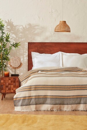Rhapsody Yellow Double Bedspread 200. 22. 14. 0100 - Karaca Home