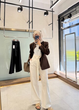 Sarya Belted Trousers - Ecru - Duendeca