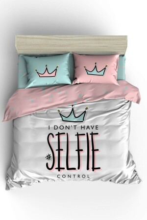 Selfie Double Duvet Cover Set HGNR1468 - Helen George