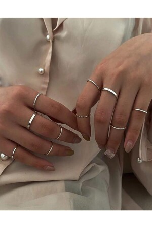 Set mit 10 Ringen in Silberfarbe 0040 - Ervalina