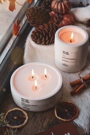 Set of 2 Ocean Scented Soy Candles in a White Concrete Flower Pot - Ersustore