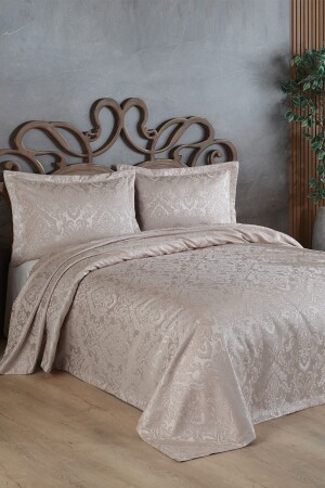 Sierra Jacquard Chenille Double Bedspread (beige) SRR1 - BİRHOME