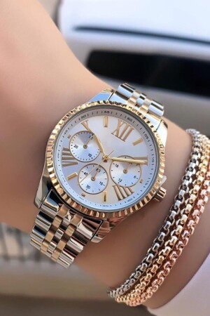Silver Color Steel Strap Unisex Wristwatch LRBMK04 - Leerybee