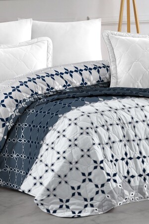 Single Multi-Purpose Patterned Bedspread - Eva