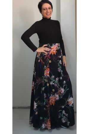 Siyah çiçekli 6 parça her mevsim giyilebilen çelik örme etek - Mertcan Butik