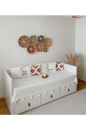 Sofabezug aus gestricktem Piqué mit Quasten – Tagesdecke Ecru - Kahoco
