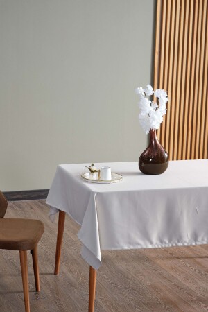 Tablecloth Satin Authentic Rectangle 140 X 180 Cm - Miabella Home