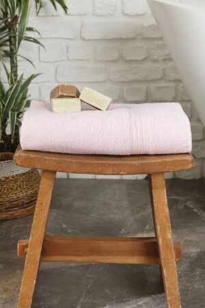 Timeless Maren Powder Bath Towel 85 Cm X 150 Cm 250. 01. 01. 0013 - Timeless