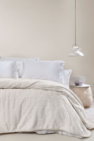 Tricia Double Emboss Decke – Champagner YTSGRPIST-11623133 - Yataş