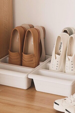 Trio Vertical Shoe Ramp Slipper Shoe Box 3 Compartment Organizer Organizer - Misseda