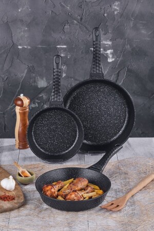 Triton 3-teiliges Gusseisen-Pfannenset Schwarz TAC-4744 - Taç
