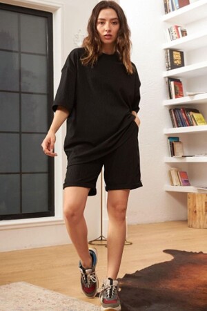 Unisex Siyah Oversize Bol Kalıp T-shirt Şortlu Alt Üst Ikili Takım - Giyimadabutik
