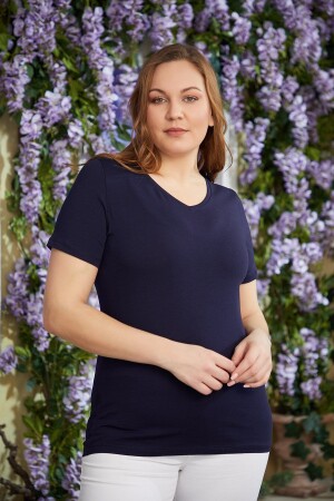 V-Neck Plus Size Navy Blue T-Shirt - Rmg