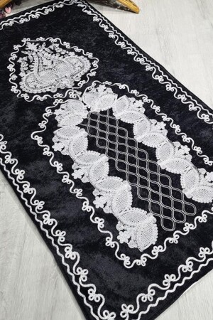 Verna Süzene Embroidered Velvet Prayer Rug Black - Çeyiz Diyarı