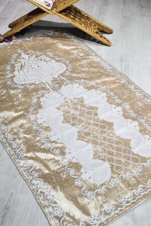 Verna Süzene Embroidered Velvet Prayer Rug Cappucino - Çeyiz Diyarı