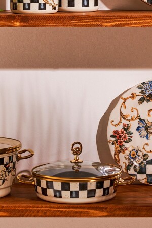 Victoria Pot with Lid 20 Cm 600. 15. 01. 2462 - Emsan